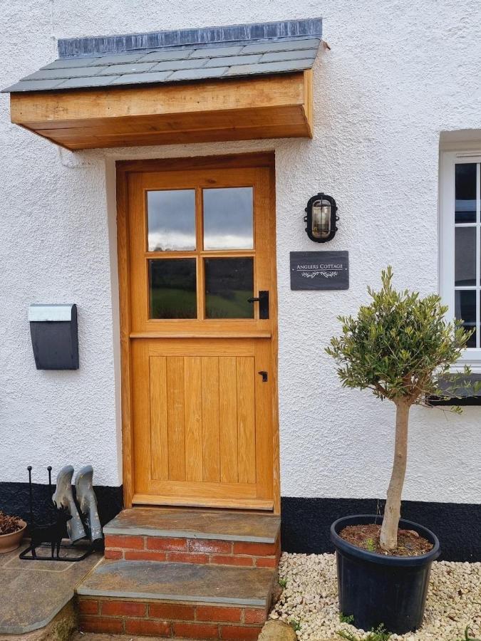 Pass The Keys Charming 19Th Century Country Cottage For 2 Guests Exeter Exteriör bild